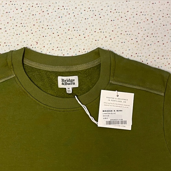 NWT B&B Linnton Crew Sweatshirt in Olive - Picture 13 of 13